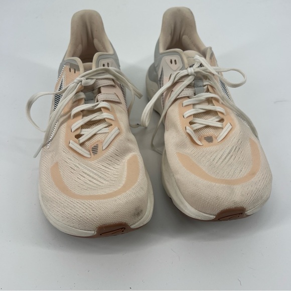Altra Cream Athletic Athleisure Wide Toe Bed Lace Up Running Sneakers Men's 9.5 - Picture 3 of 9